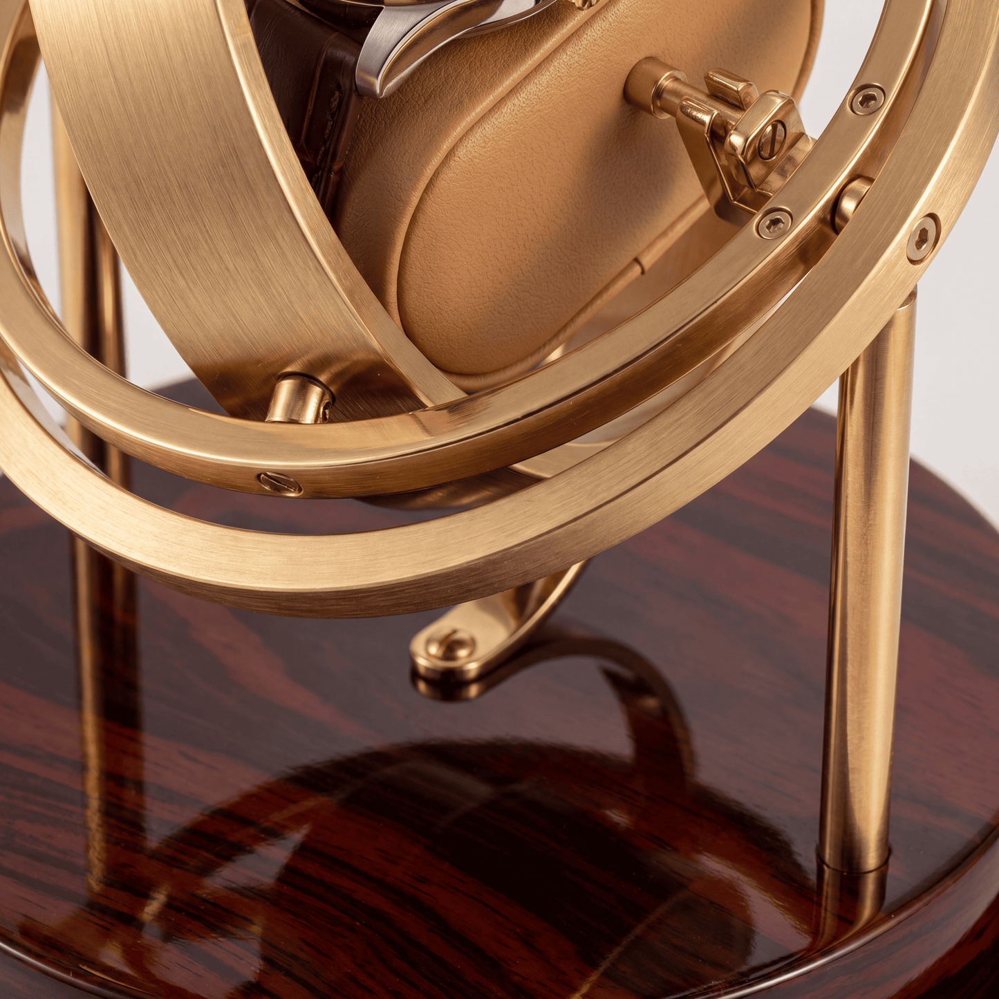 Gyroscope Watch Winder - Solid Wood