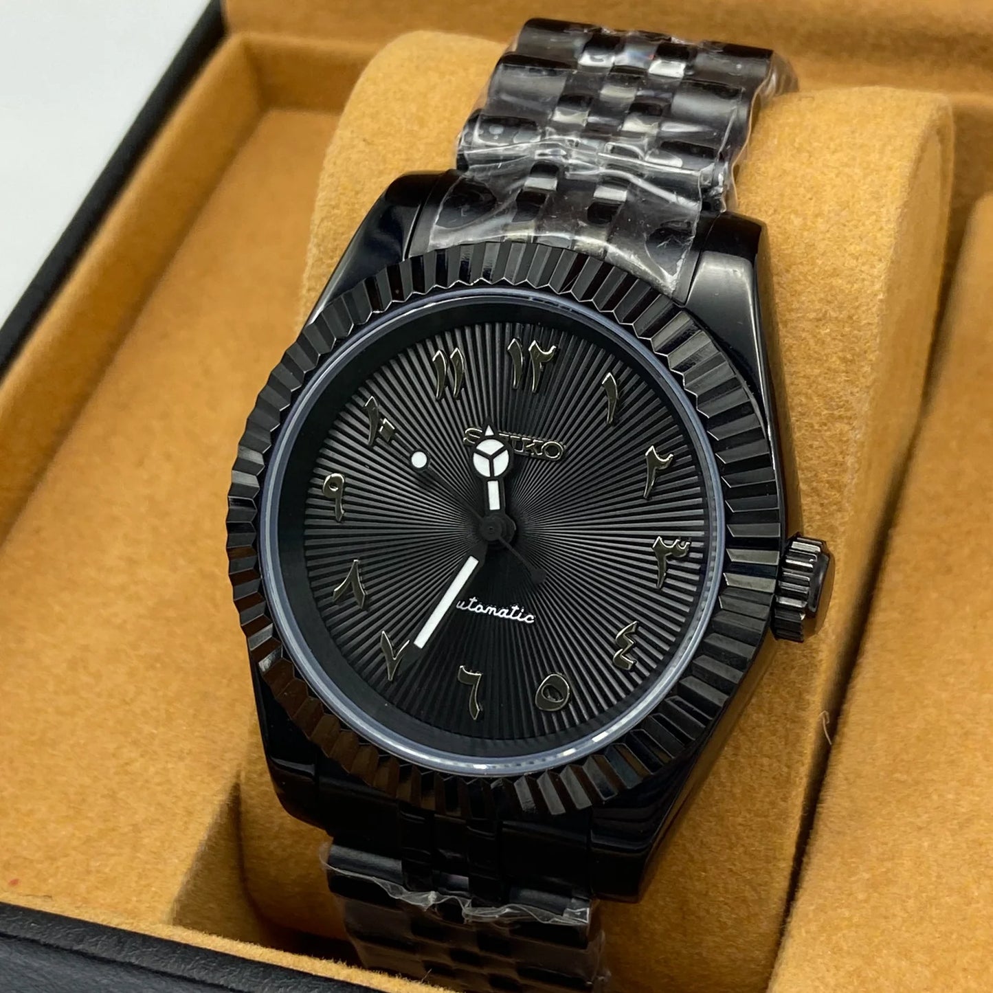 Seiko Mod Datejust - Chiffre Arabe - Obsidienne